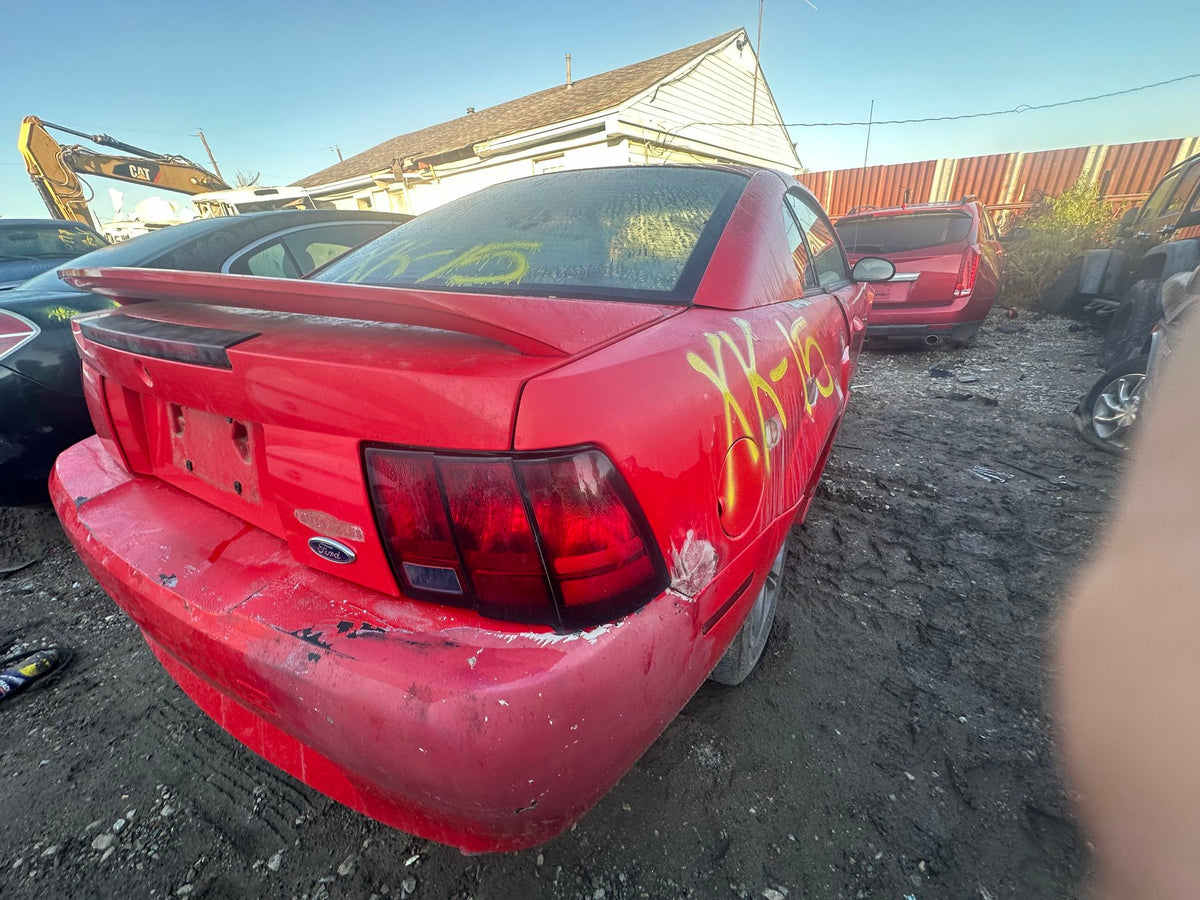CA_VEHICLE_MEDIA:13203598433:3294323267