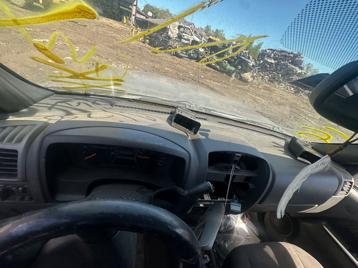 CA_VEHICLE_MEDIA:13203598434:3294568187