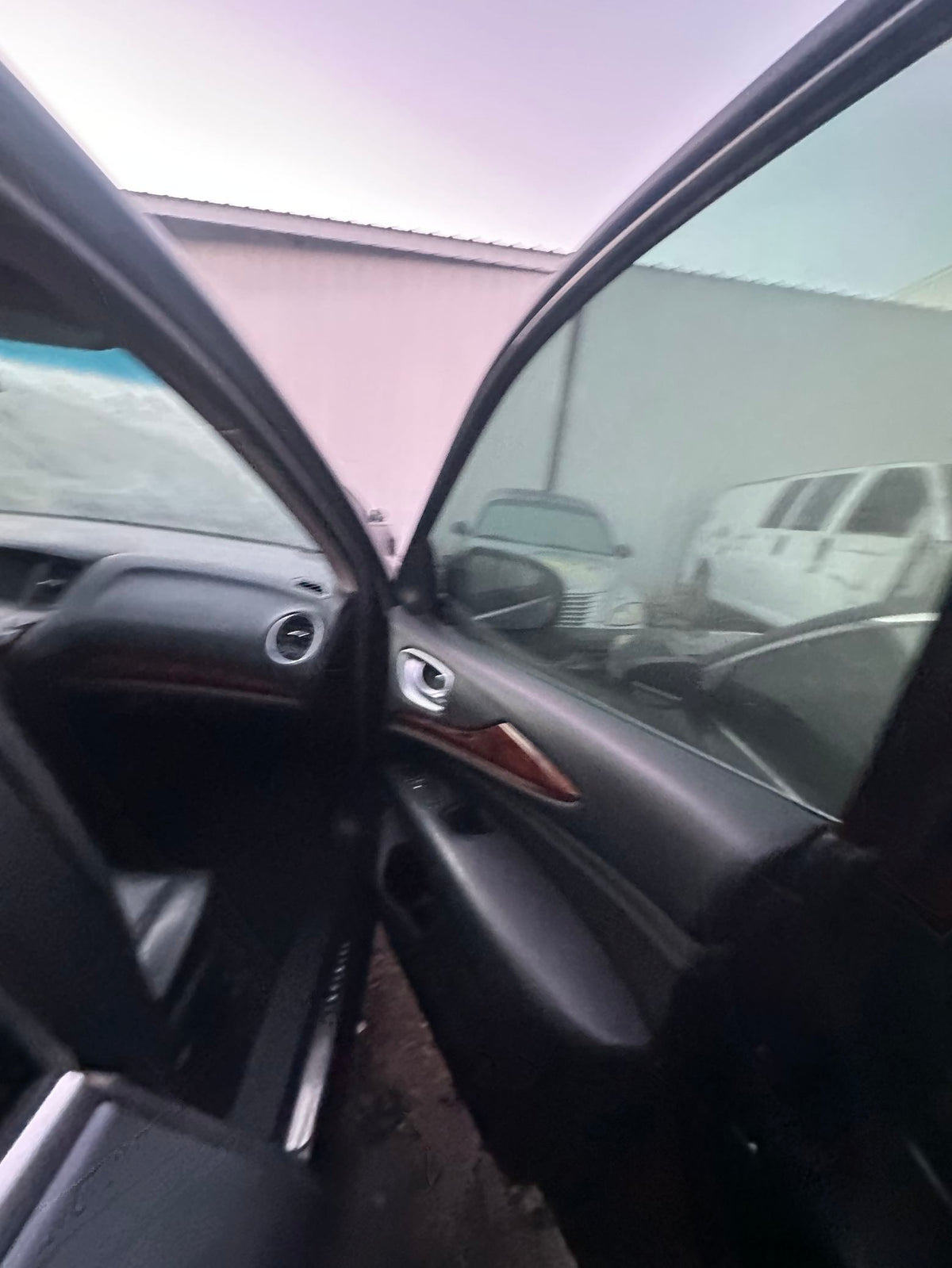 CA_VEHICLE_MEDIA:13203598529:3294030951