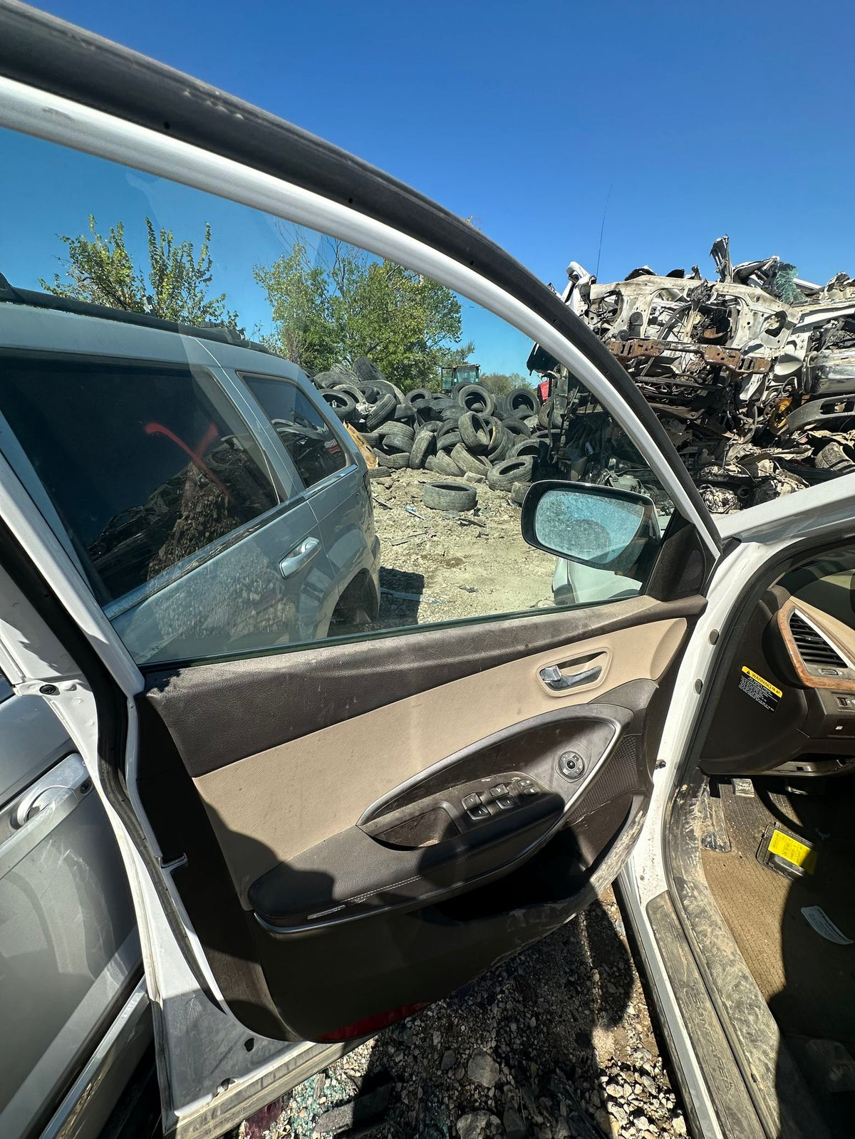 CA_VEHICLE_MEDIA:13203598578:3301448944