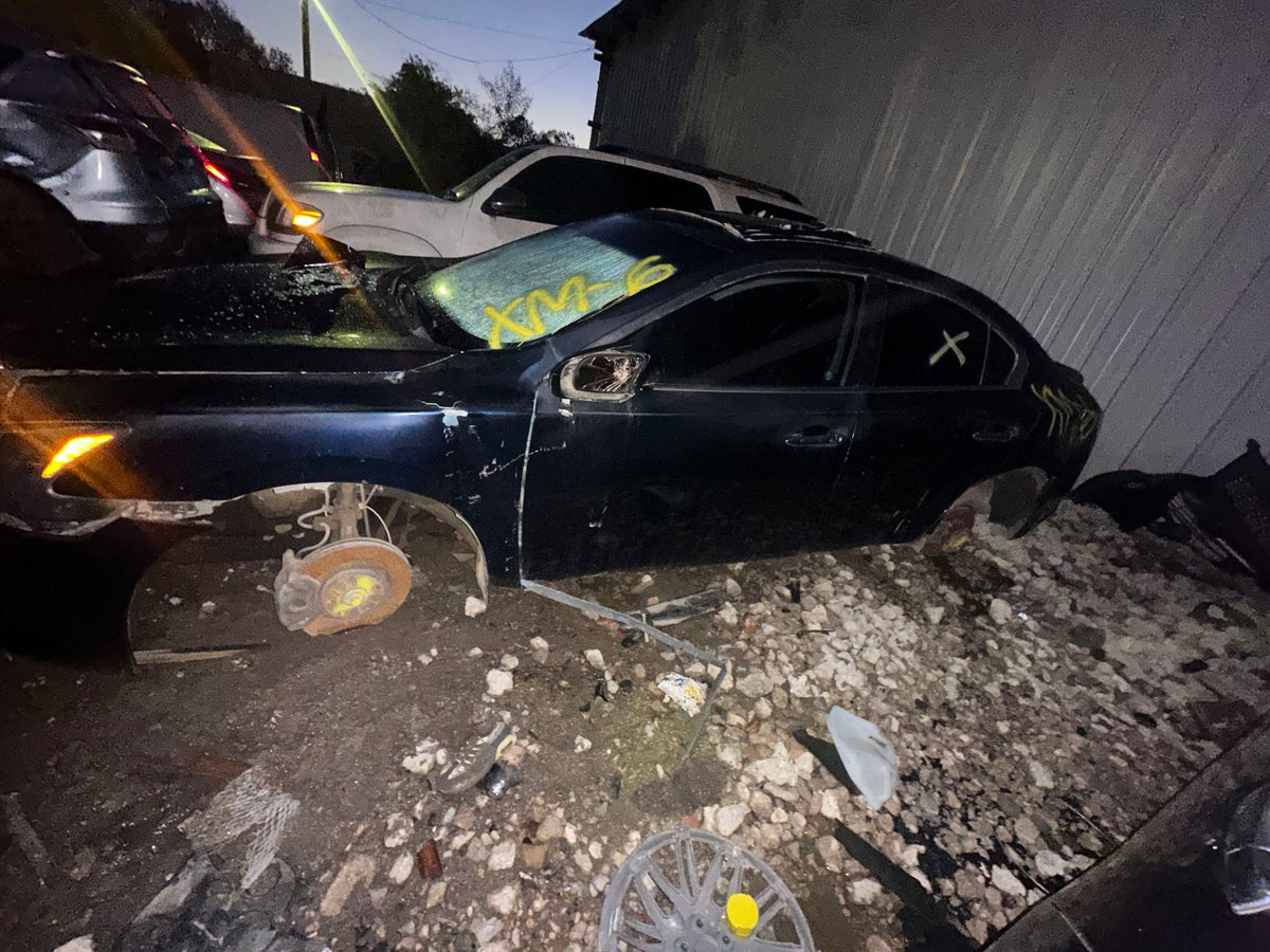 CA_VEHICLE_MEDIA:13203598580:3293905205