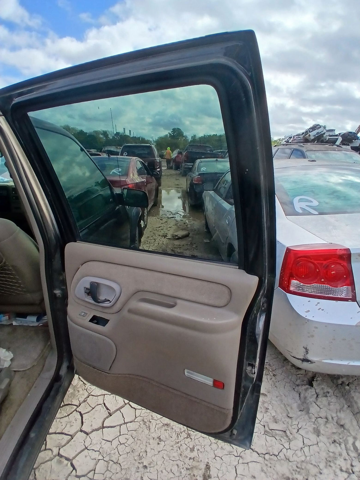 CA_VEHICLE_MEDIA:13262445702:3311279716