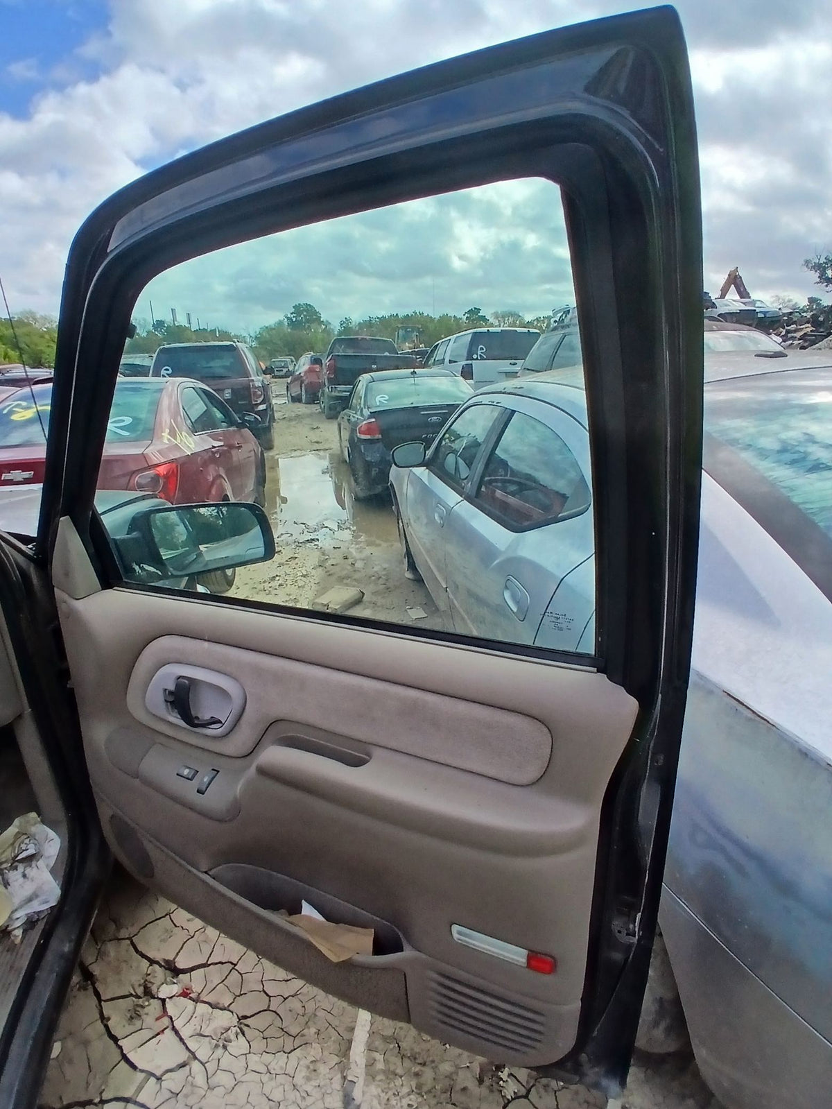 CA_VEHICLE_MEDIA:13262445702:3311279731