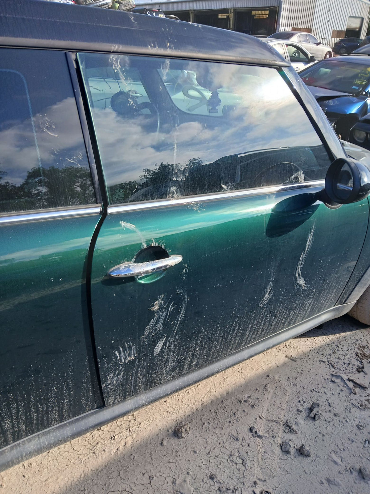 CA_VEHICLE_MEDIA:13262448404:3311084793
