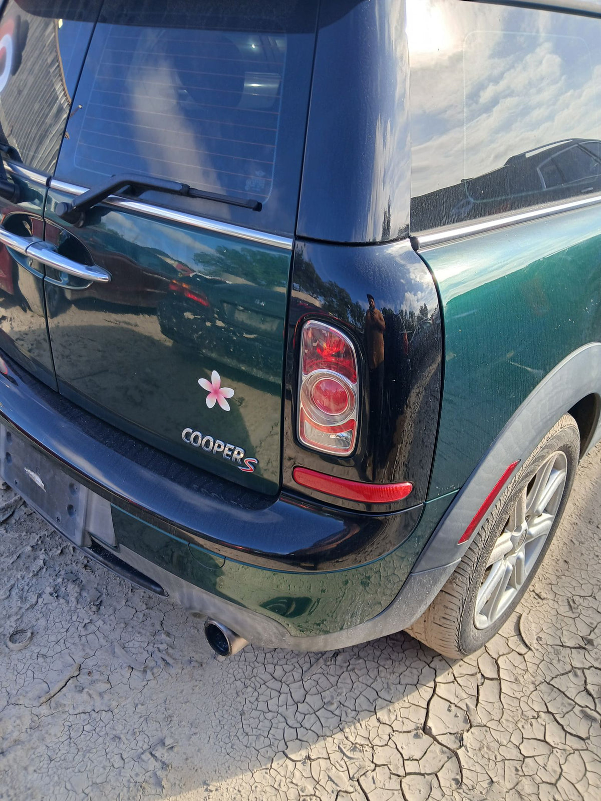 CA_VEHICLE_MEDIA:13262448404:3311086473