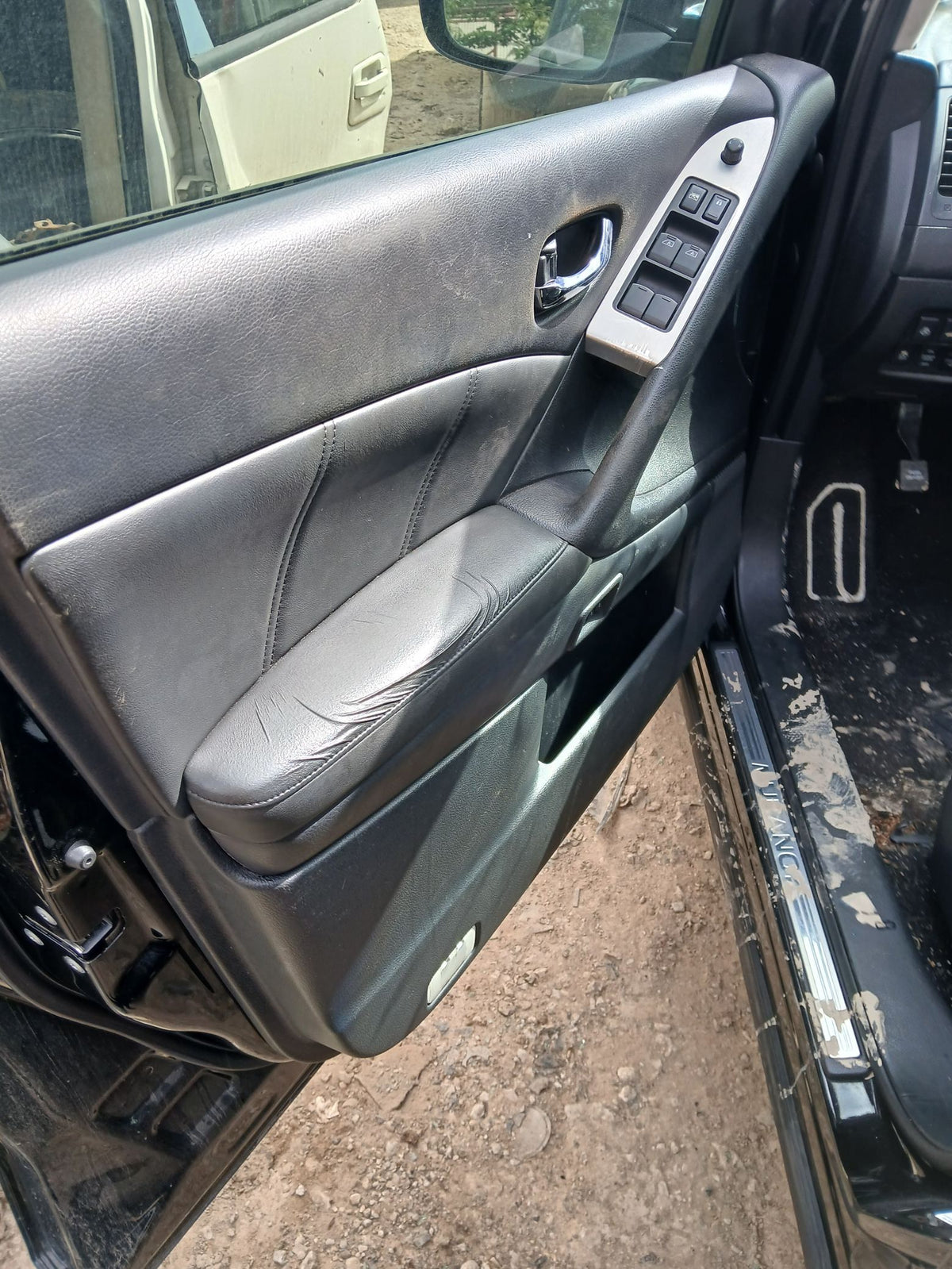 CA_VEHICLE_MEDIA:13262448407:3311432045