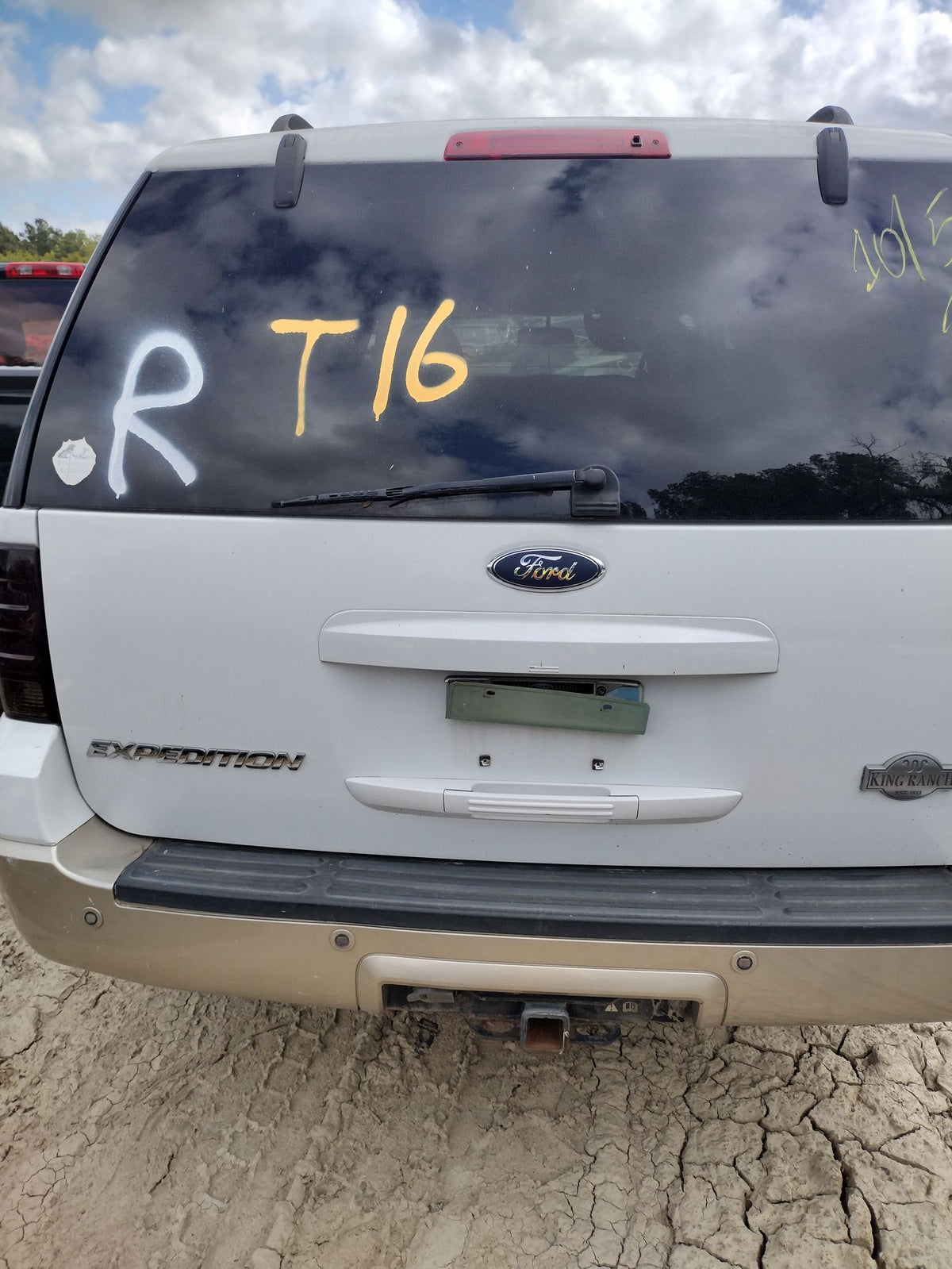 CA_VEHICLE_MEDIA:13262469893:3311393375