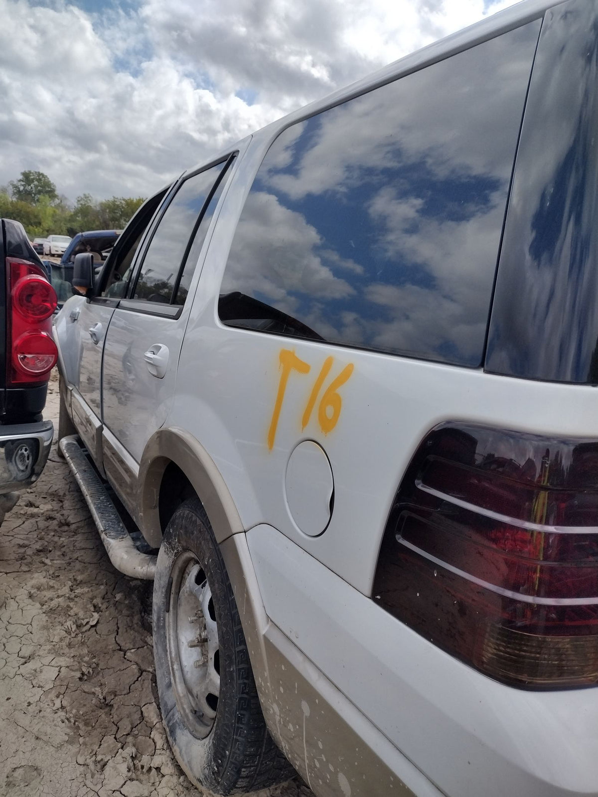 CA_VEHICLE_MEDIA:13262469893:3311394545