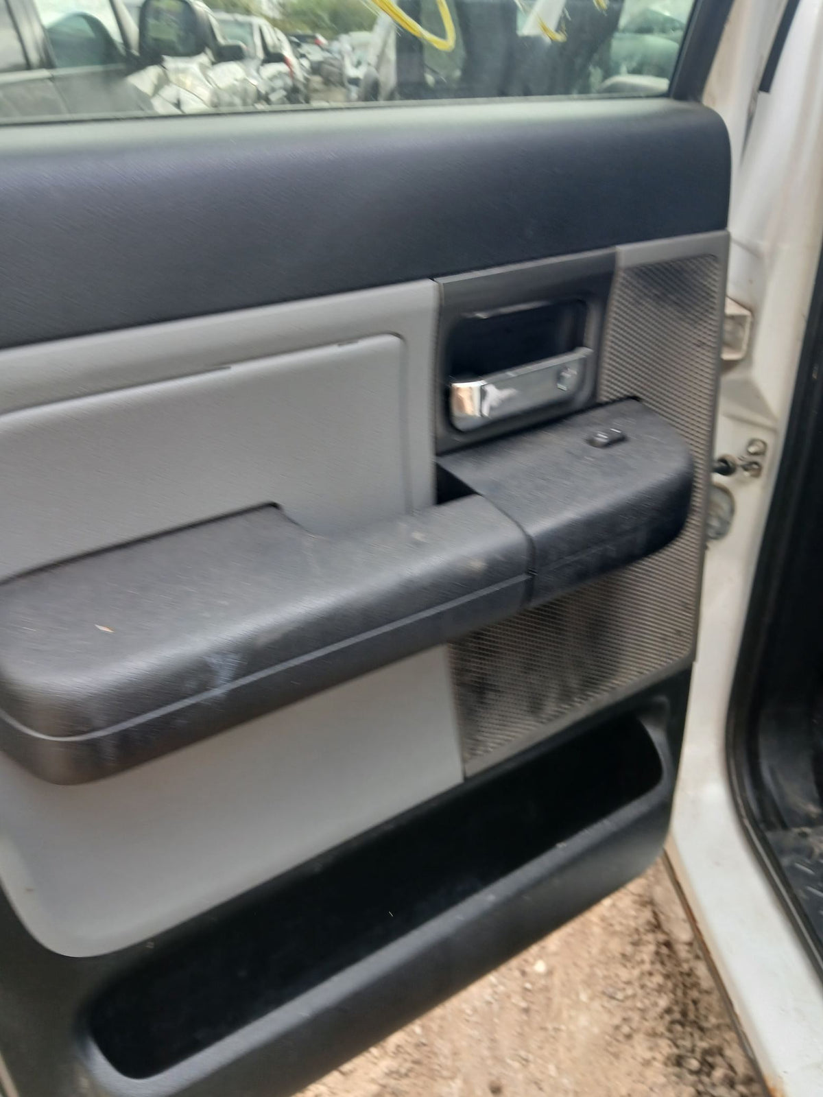 CA_VEHICLE_MEDIA:13262469894:3311168584