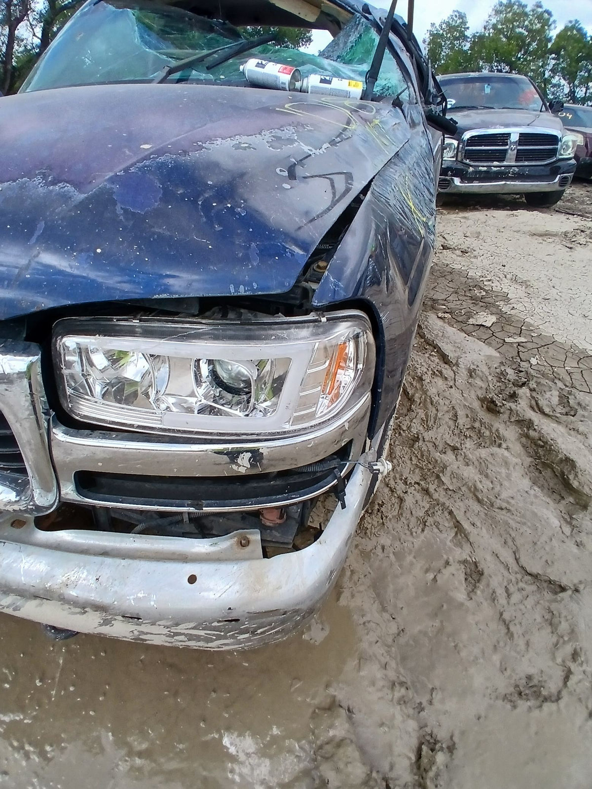 CA_VEHICLE_MEDIA:13262469915:3311381401