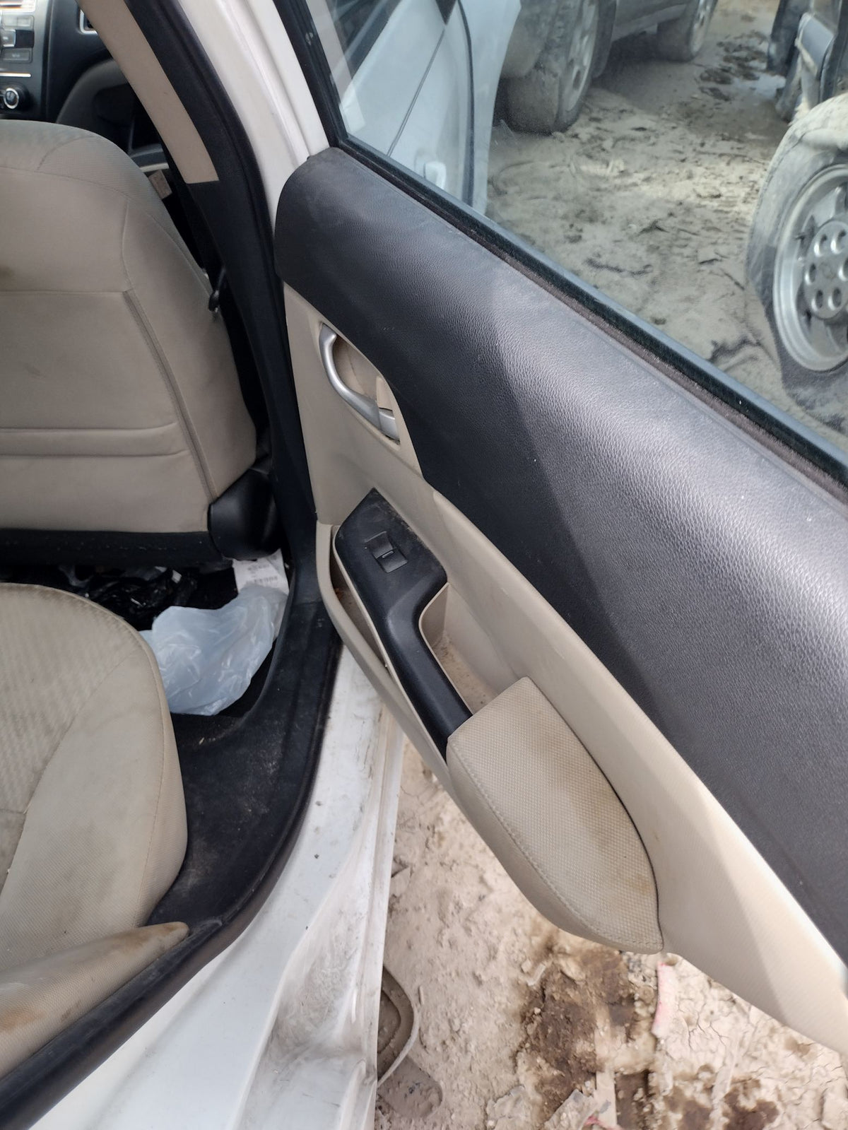 CA_VEHICLE_MEDIA:13262469916:3311279008
