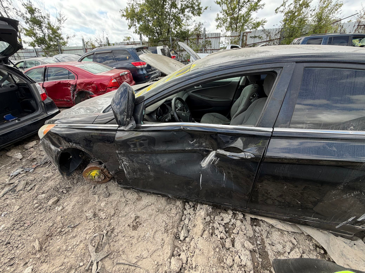 CA_VEHICLE_MEDIA:13262471122:3311691344