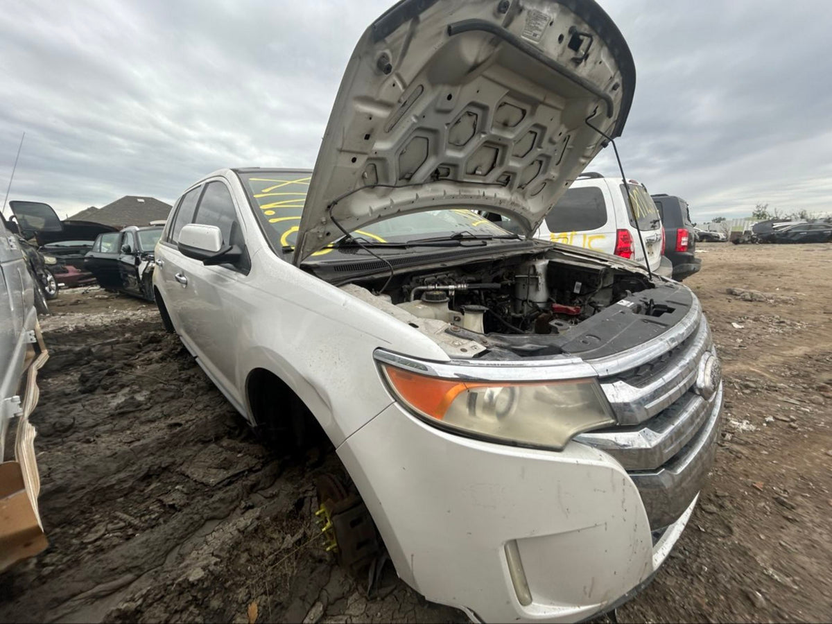 CA_VEHICLE_MEDIA:13262471126:3322449839