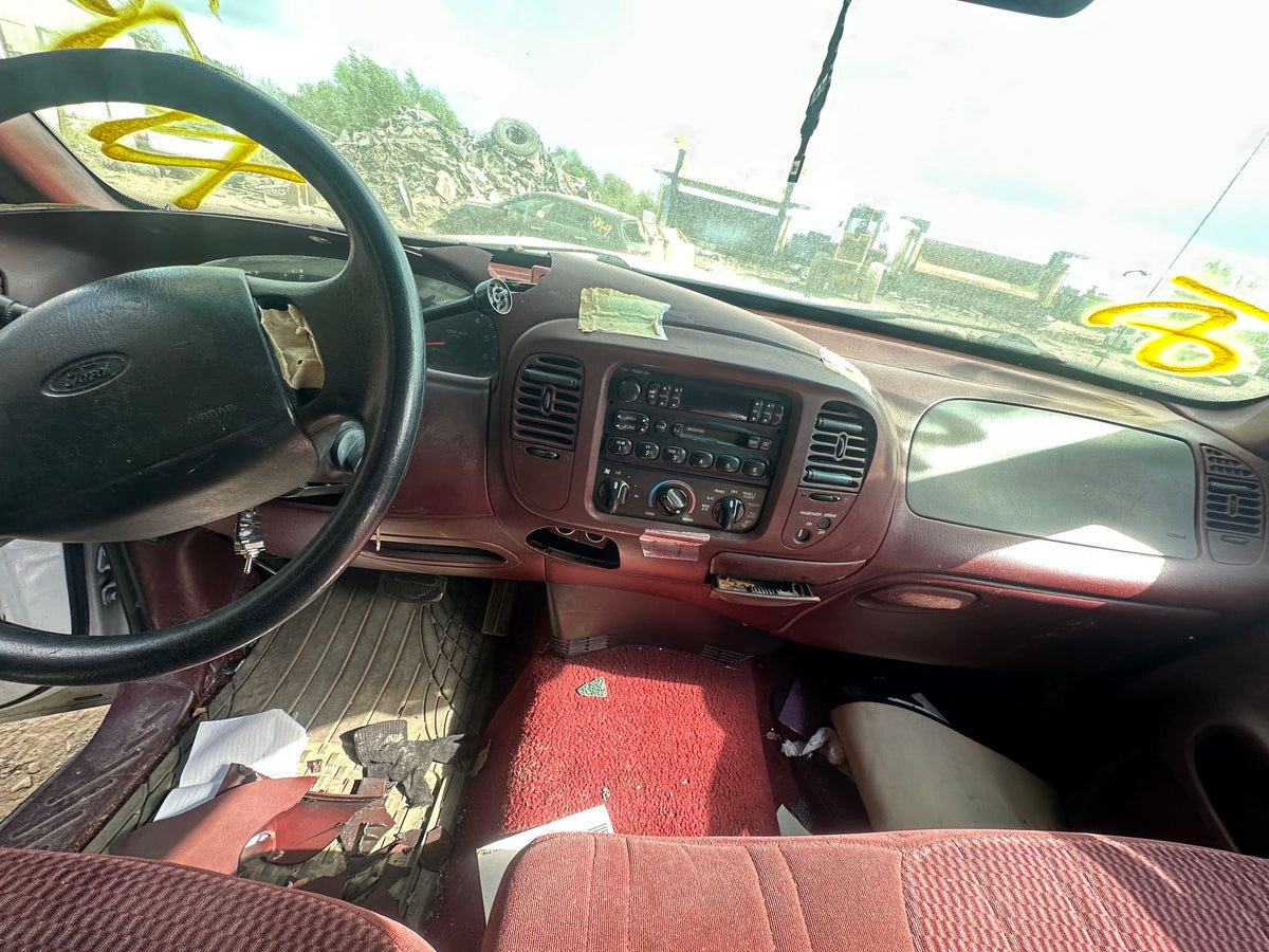 CA_VEHICLE_MEDIA:13262471128:3322200338