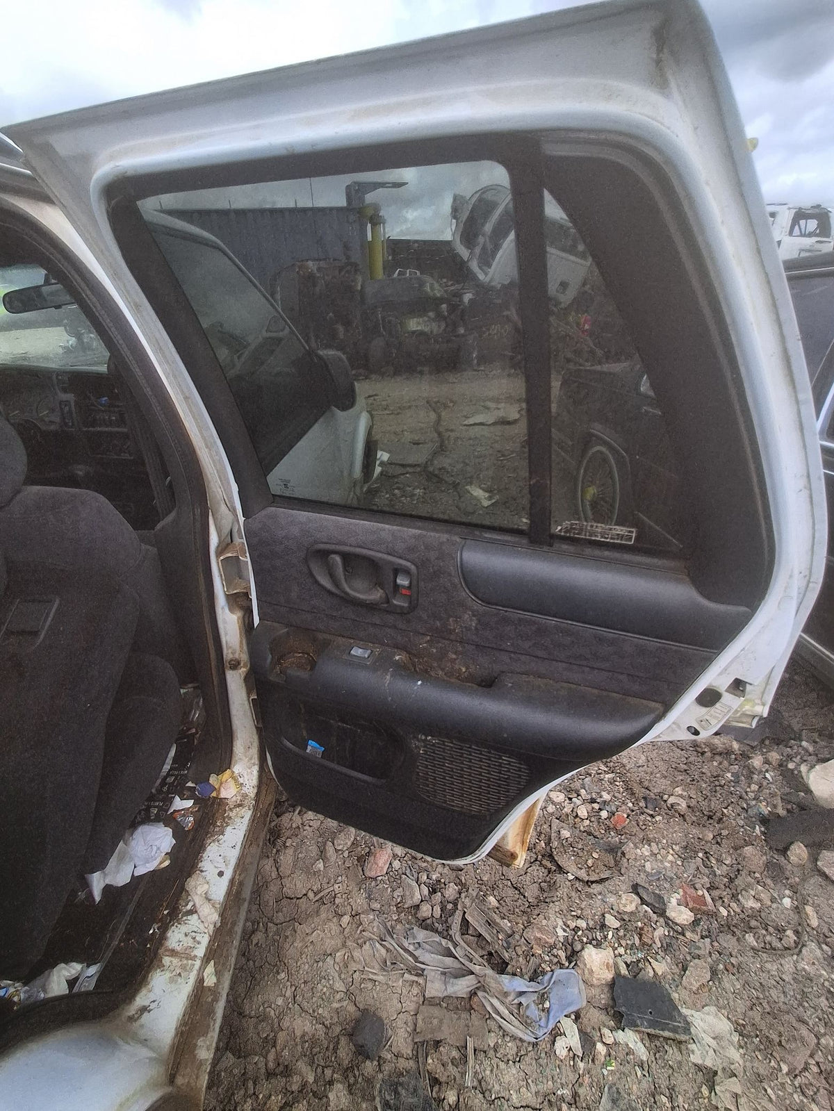 CA_VEHICLE_MEDIA:13262471129:3314140466