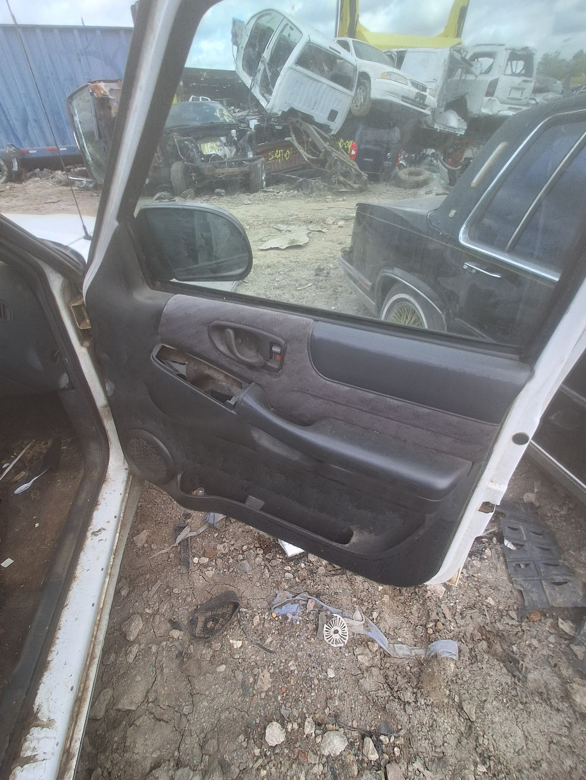 CA_VEHICLE_MEDIA:13262471129:3314141136
