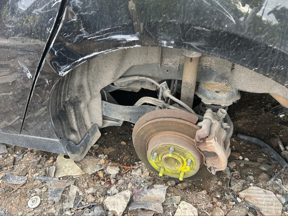 CA_VEHICLE_MEDIA:13262471130:3322443155