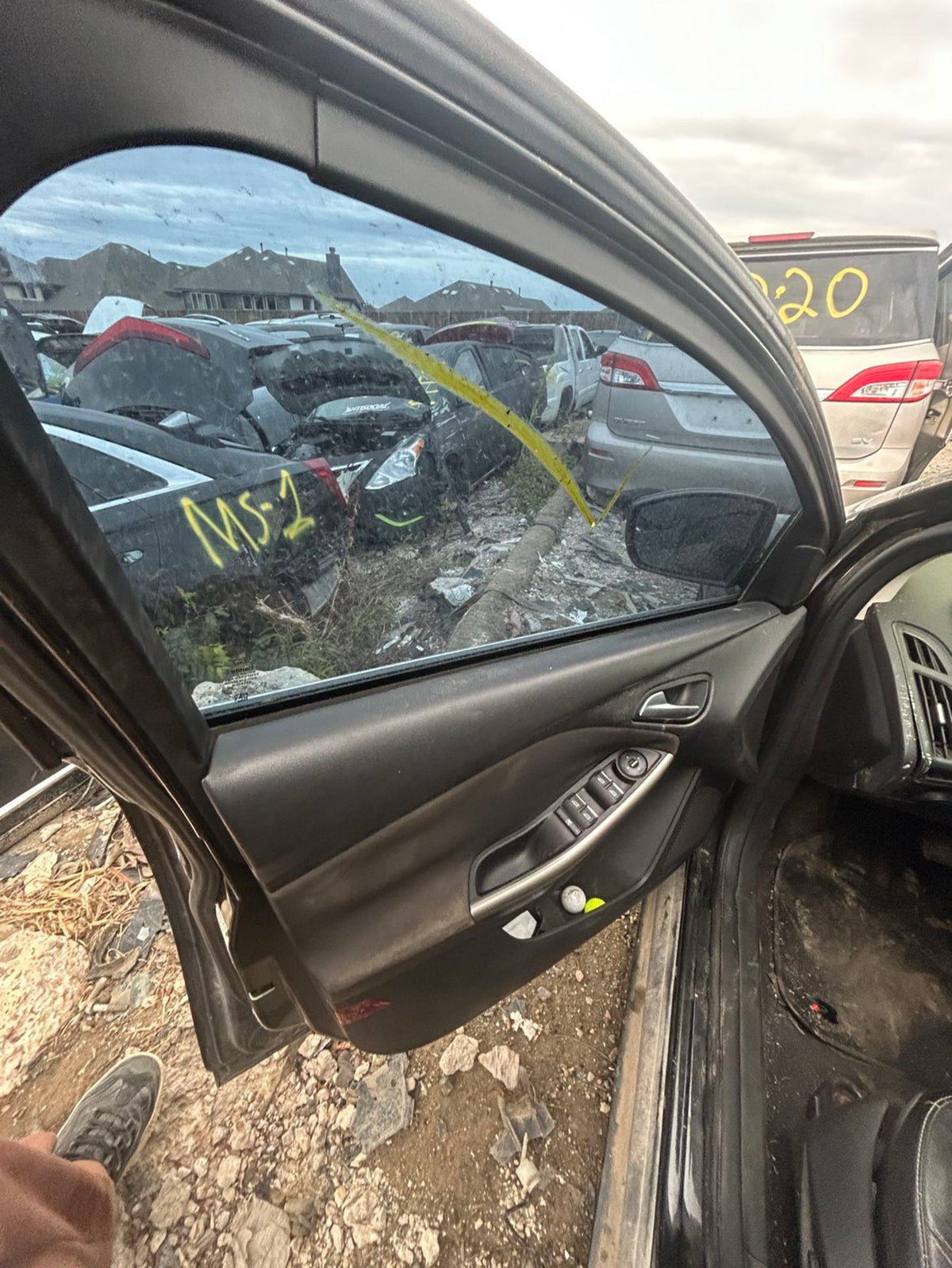 CA_VEHICLE_MEDIA:13262471130:3322443462