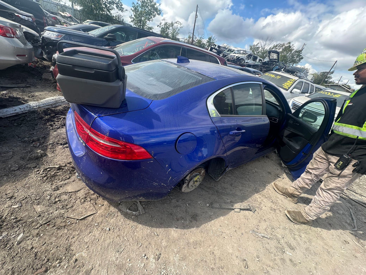 CA_VEHICLE_MEDIA:13262480944:3317544228