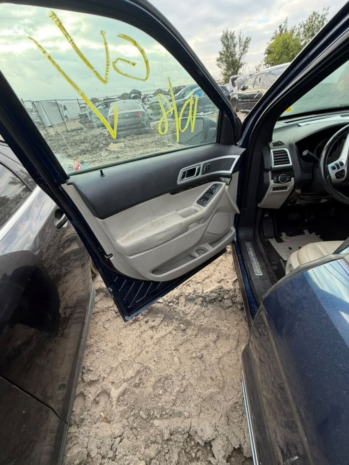 CA_VEHICLE_MEDIA:13262480945:3314024337