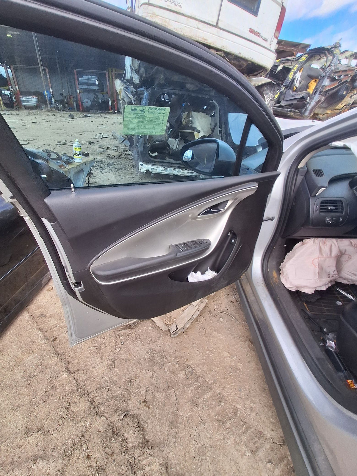 CA_VEHICLE_MEDIA:13262480946:3313847344