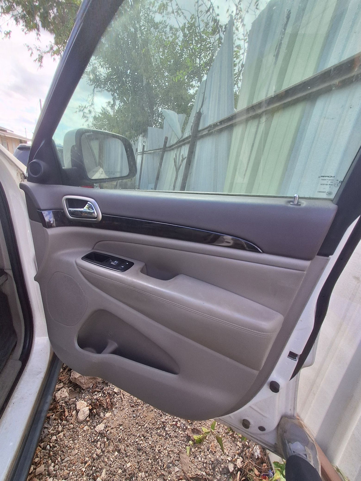 CA_VEHICLE_MEDIA:13262480947:3313627655