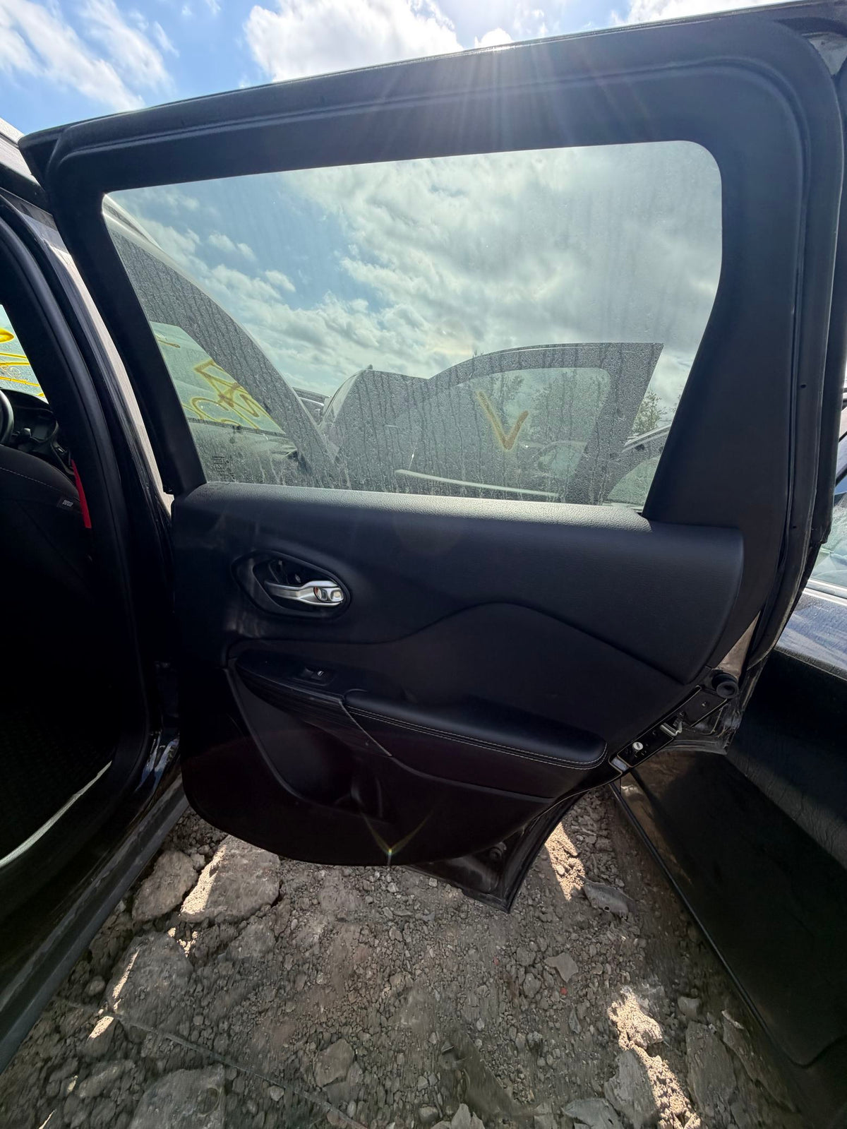 CA_VEHICLE_MEDIA:13262480948:3311814936