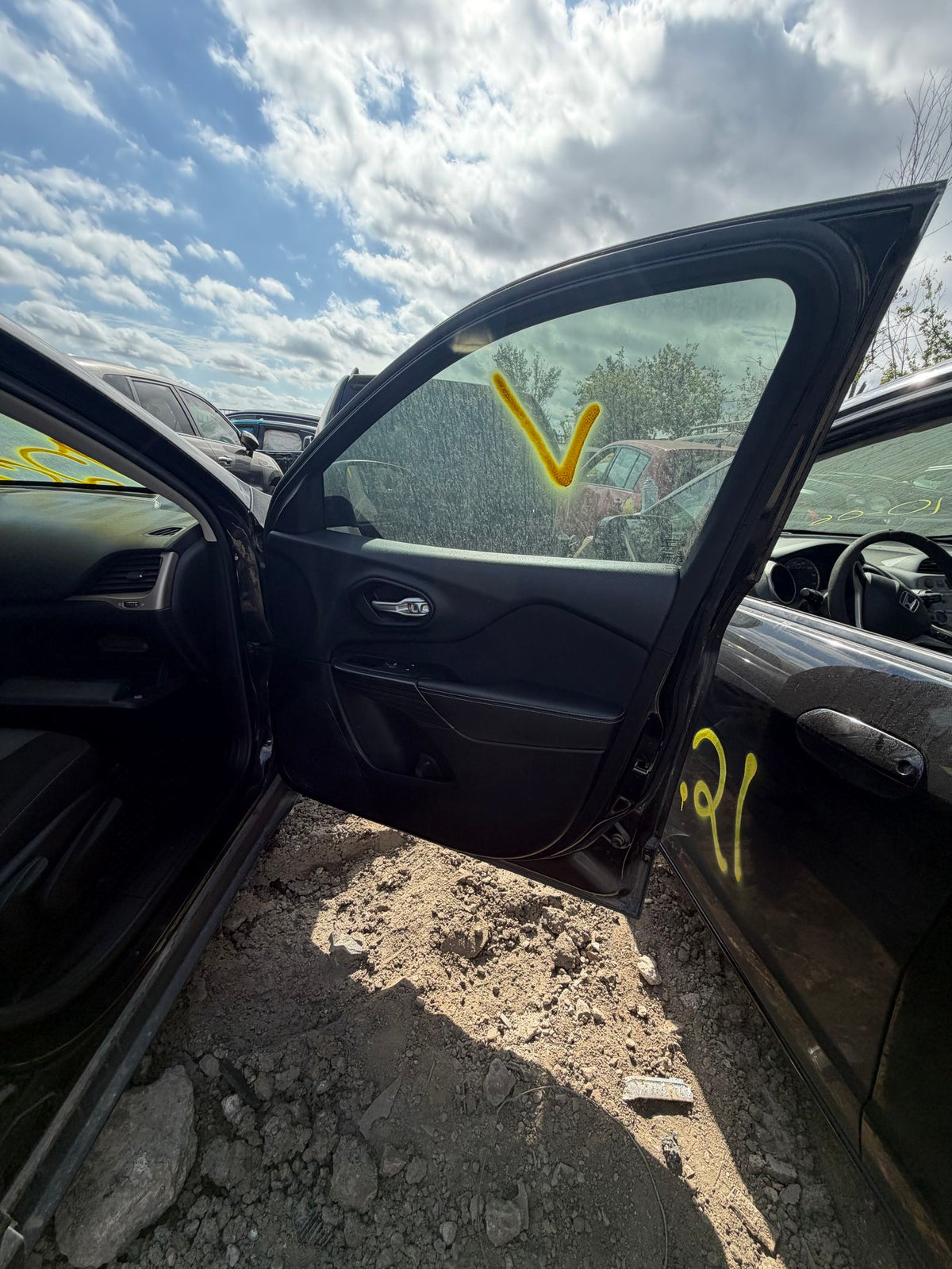 CA_VEHICLE_MEDIA:13262480948:3311814944