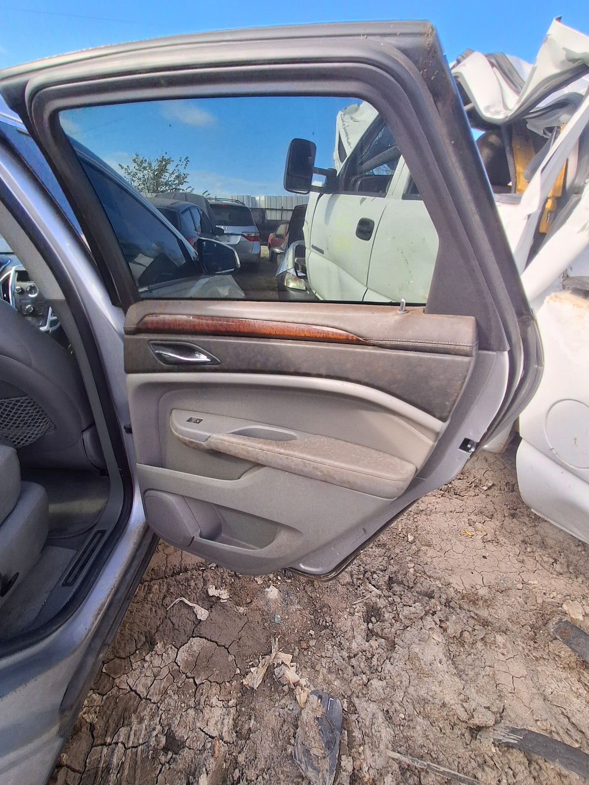 CA_VEHICLE_MEDIA:13262480951:3313407622