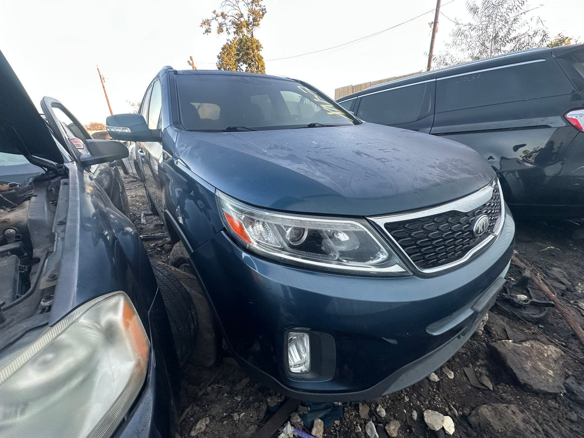 CA_VEHICLE_MEDIA:13262511503:3311463282