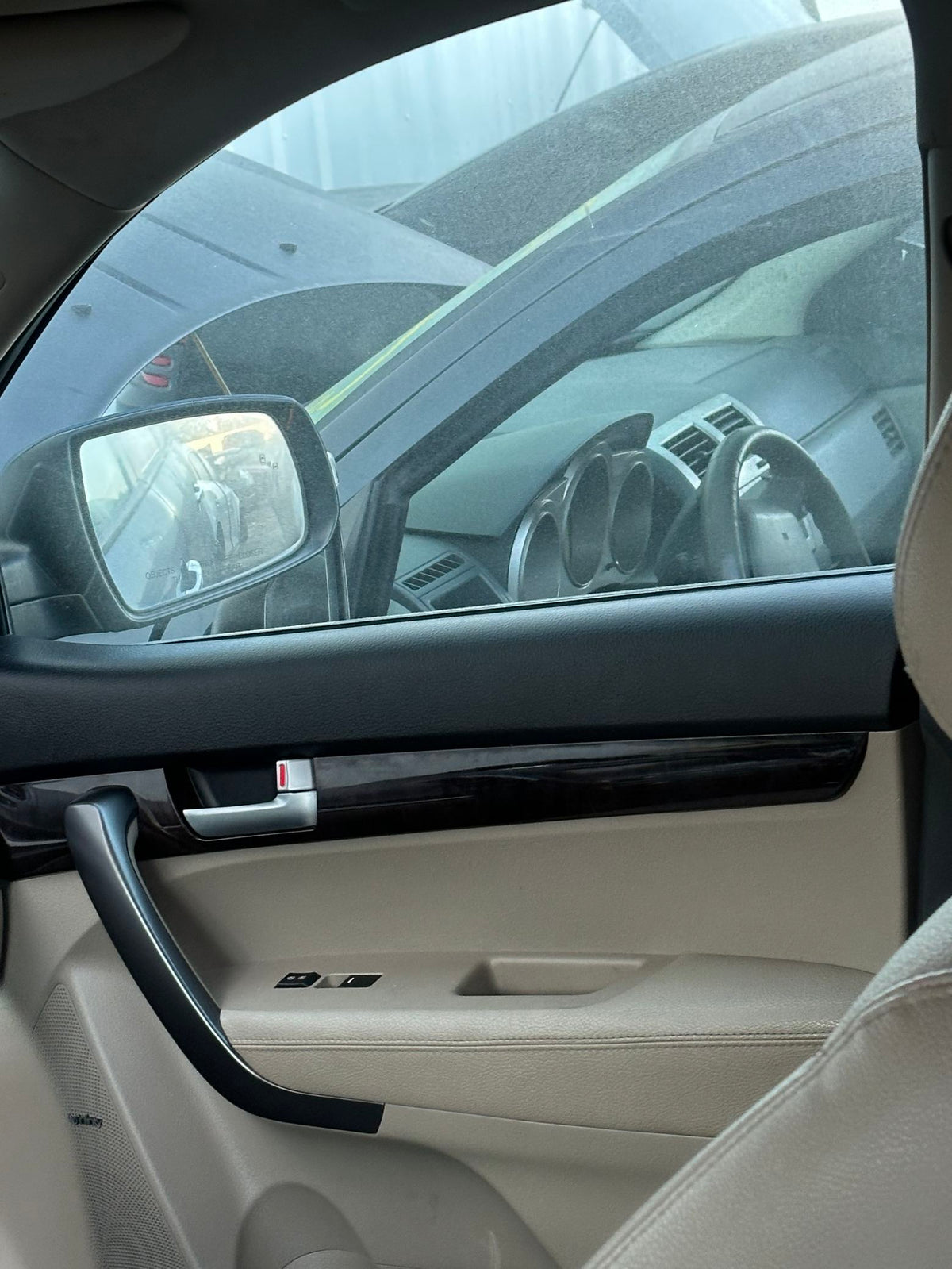 CA_VEHICLE_MEDIA:13262511503:3311463372