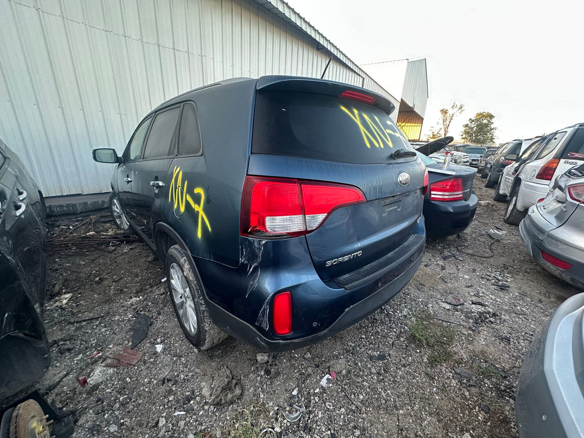CA_VEHICLE_MEDIA:13262511503:3311463406