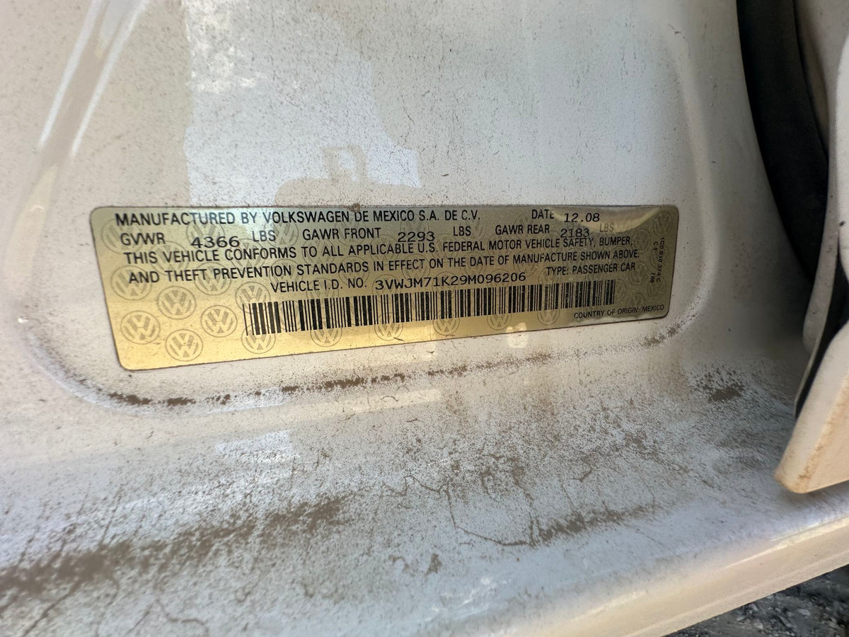 CA_VEHICLE_MEDIA:13323086782:3329336335