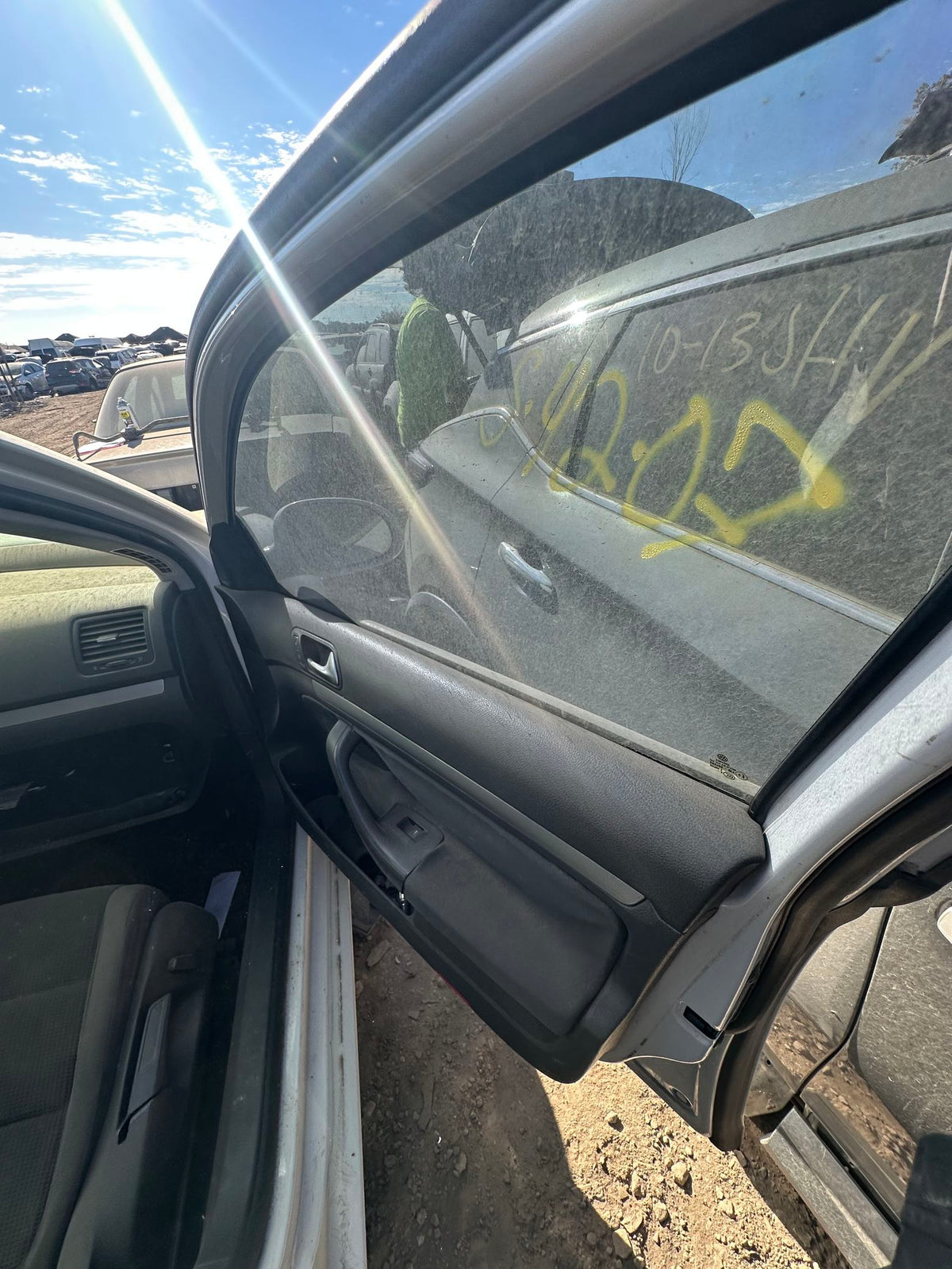 CA_VEHICLE_MEDIA:13323086782:3329336392