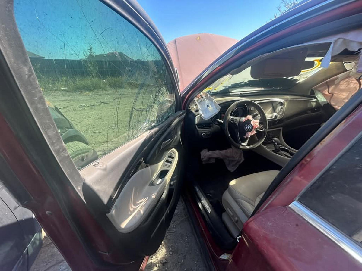 CA_VEHICLE_MEDIA:13323107912:3336658111