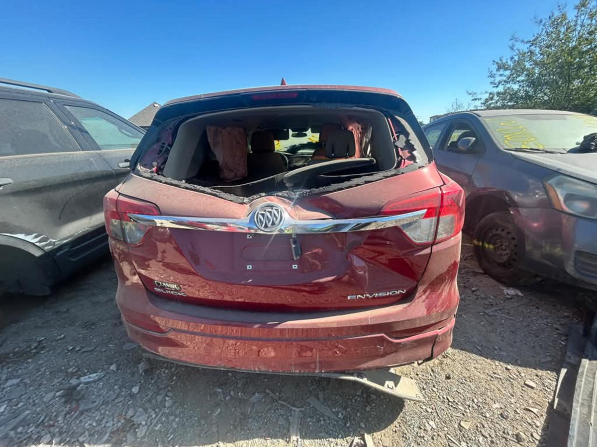 CA_VEHICLE_MEDIA:13323107912:3336658116