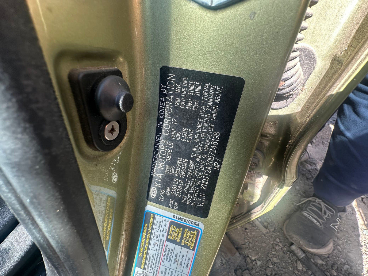 CA_VEHICLE_MEDIA:13323114467:3329242906