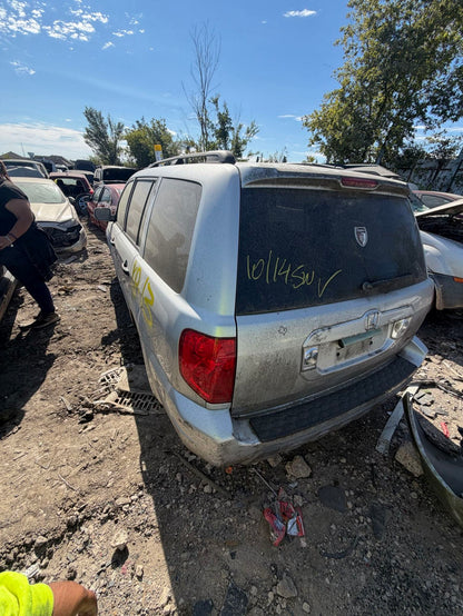 CA_VEHICLE_MEDIA:13323114835:3329971937