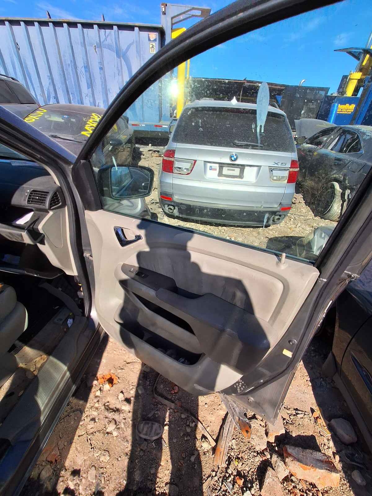 CA_VEHICLE_MEDIA:13323114836:3327784239