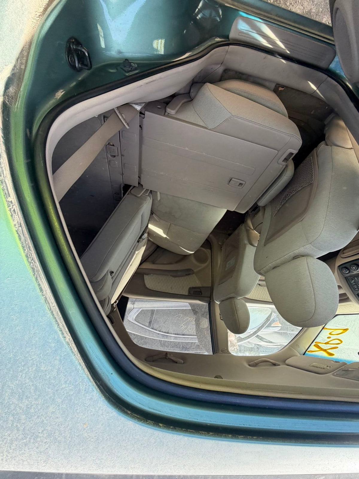CA_VEHICLE_MEDIA:13323115544:3329950230