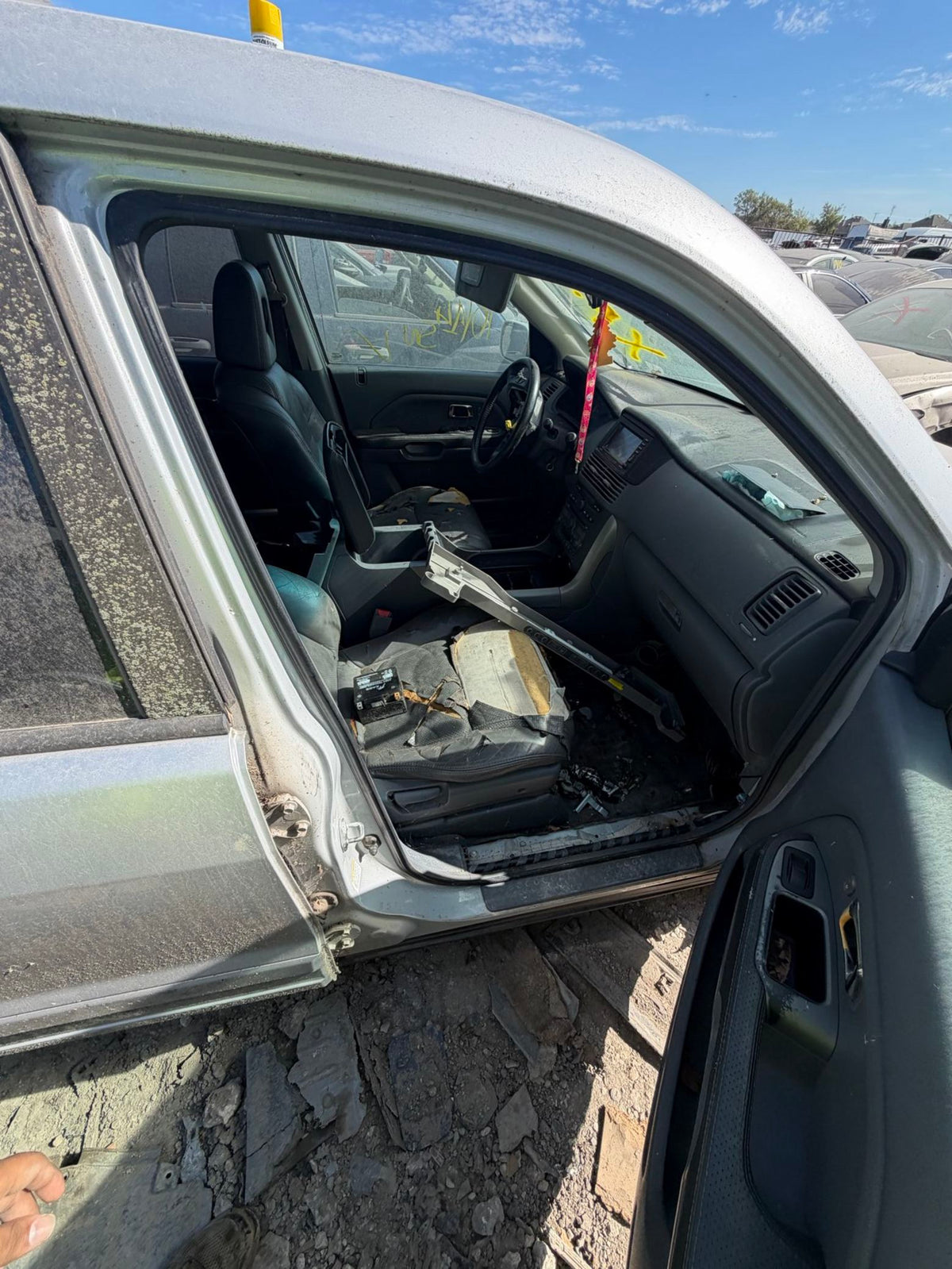 CA_VEHICLE_MEDIA:13323115544:3329950630