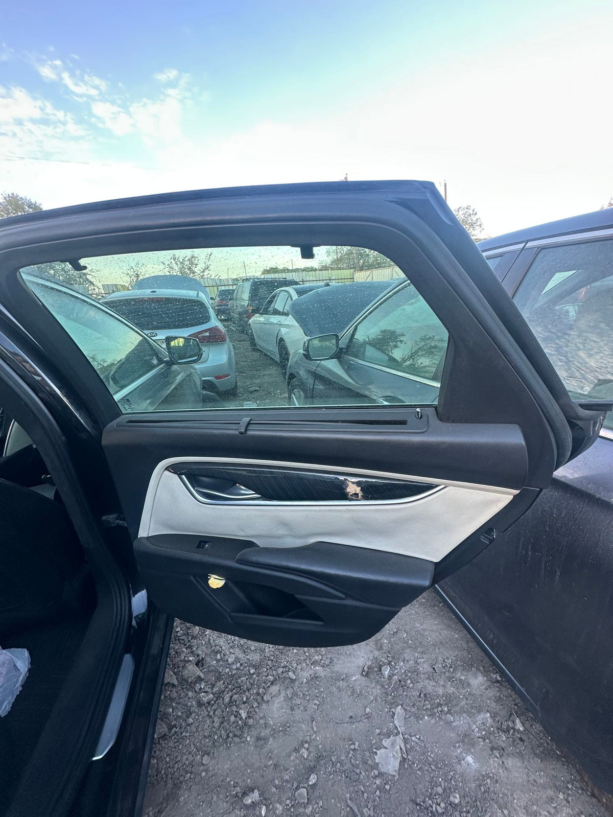 CA_VEHICLE_MEDIA:13323115545:3329430495