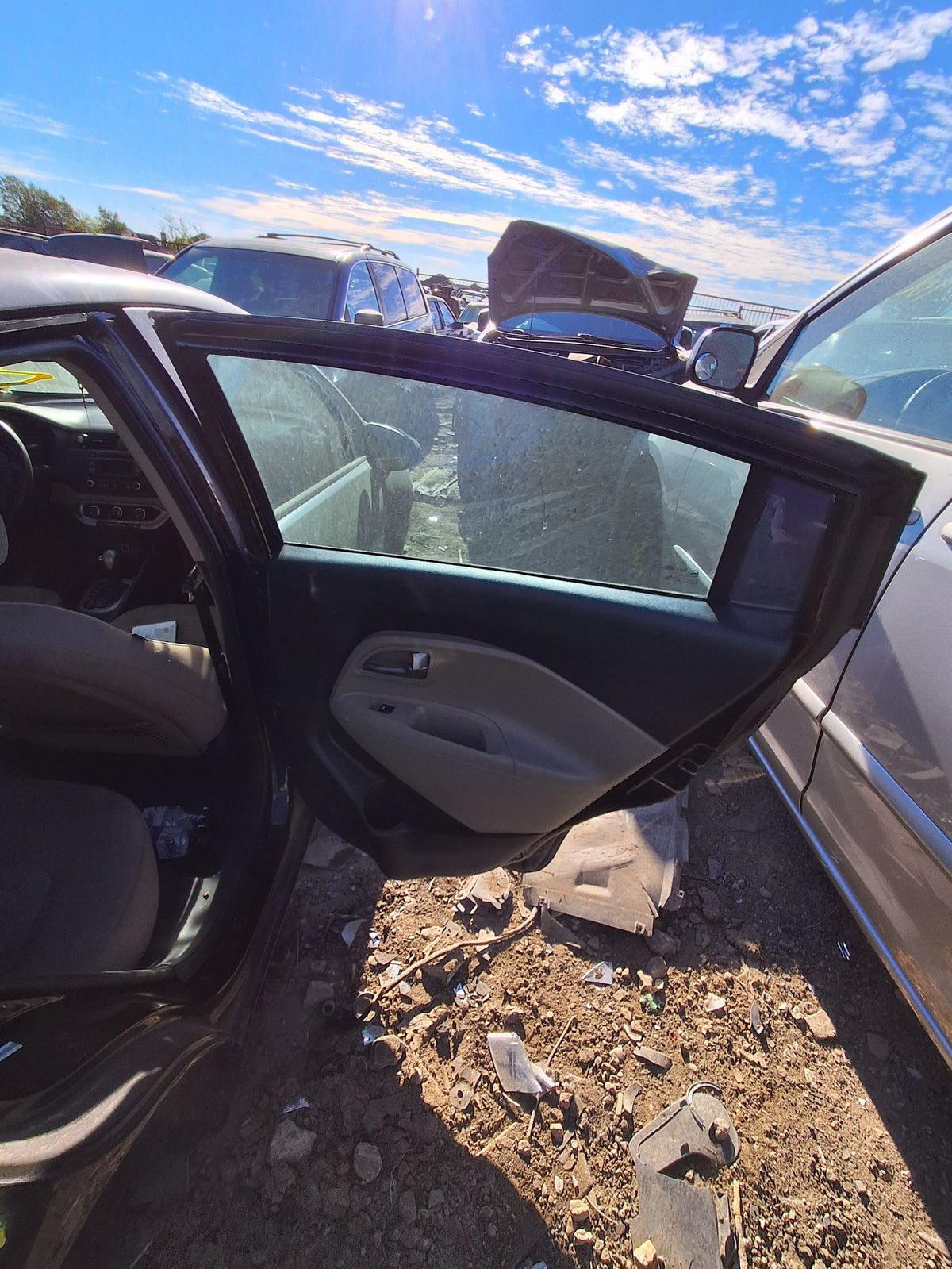 CA_VEHICLE_MEDIA:13323115551:3327757189
