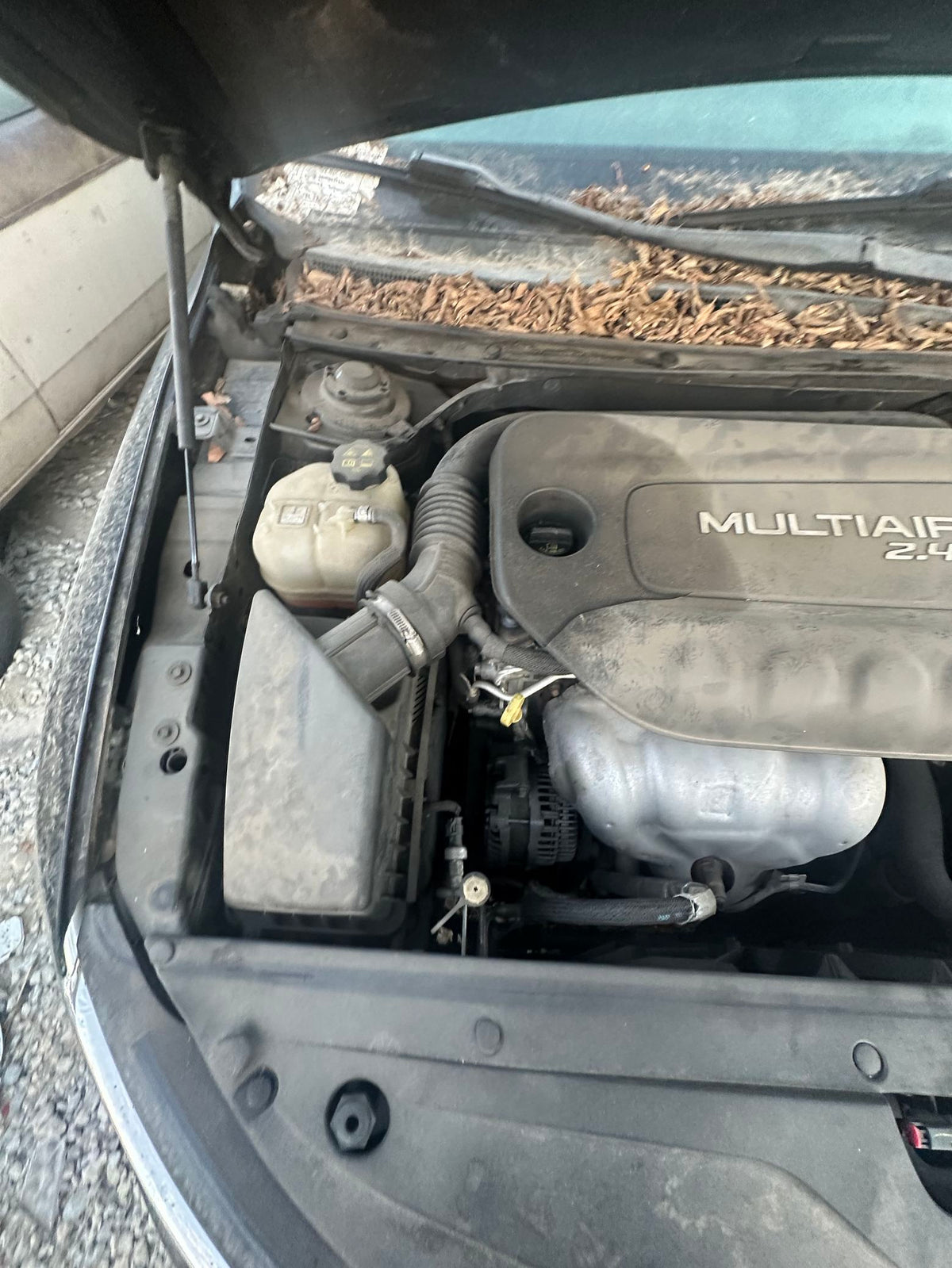 CA_VEHICLE_MEDIA:13323160212:3329558871