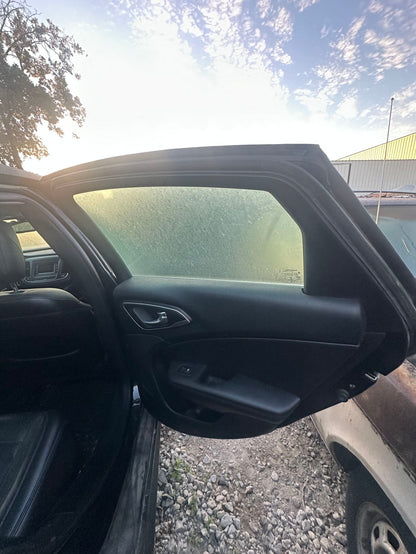 CA_VEHICLE_MEDIA:13323160212:3329558900