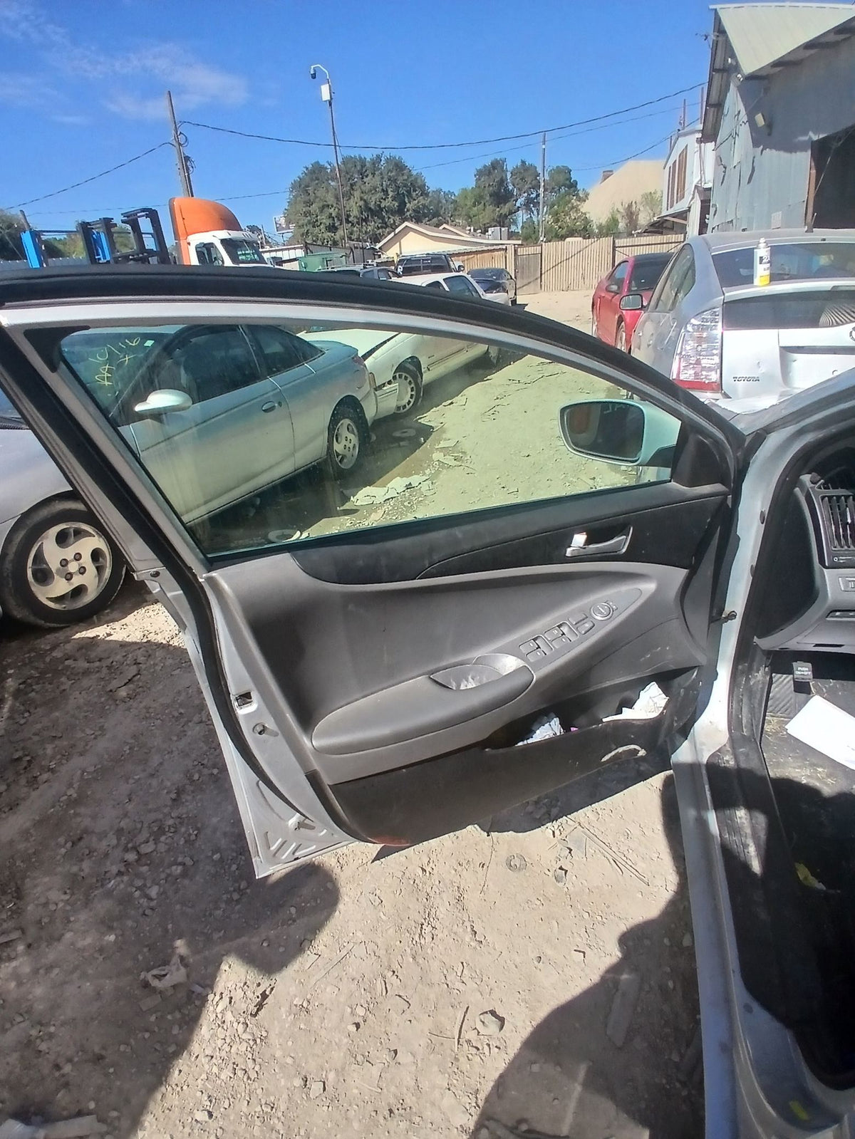 CA_VEHICLE_MEDIA:13323162562:3327159440