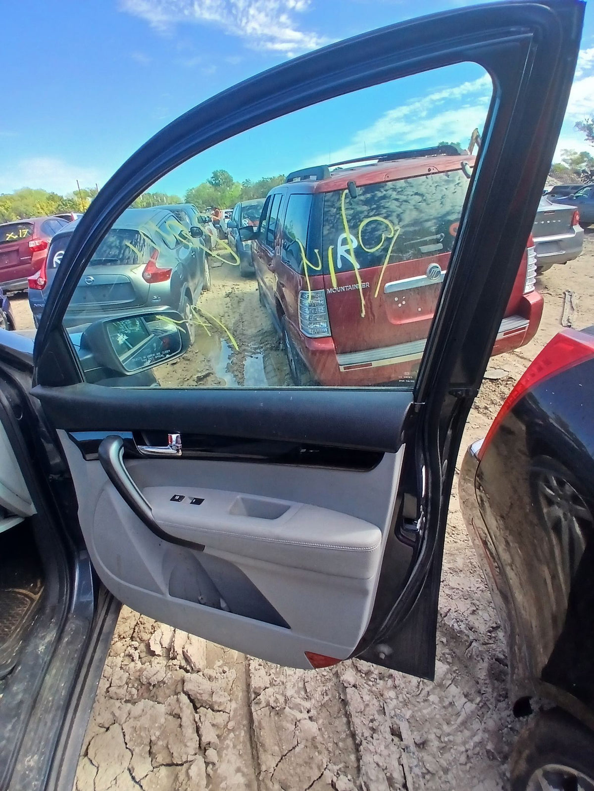 CA_VEHICLE_MEDIA:13323162604:3326939043