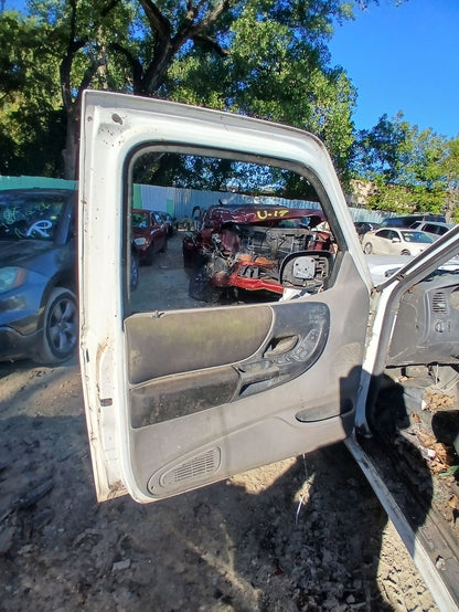 CA_VEHICLE_MEDIA:13323164265:3326185523