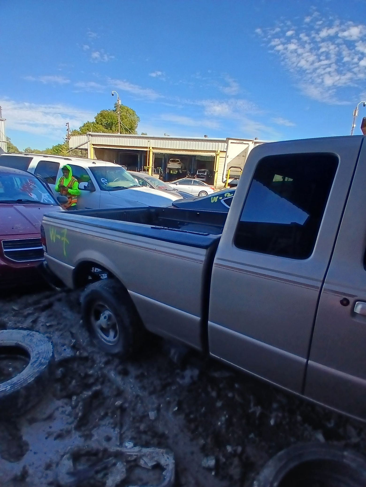 CA_VEHICLE_MEDIA:13323164266:3327611013