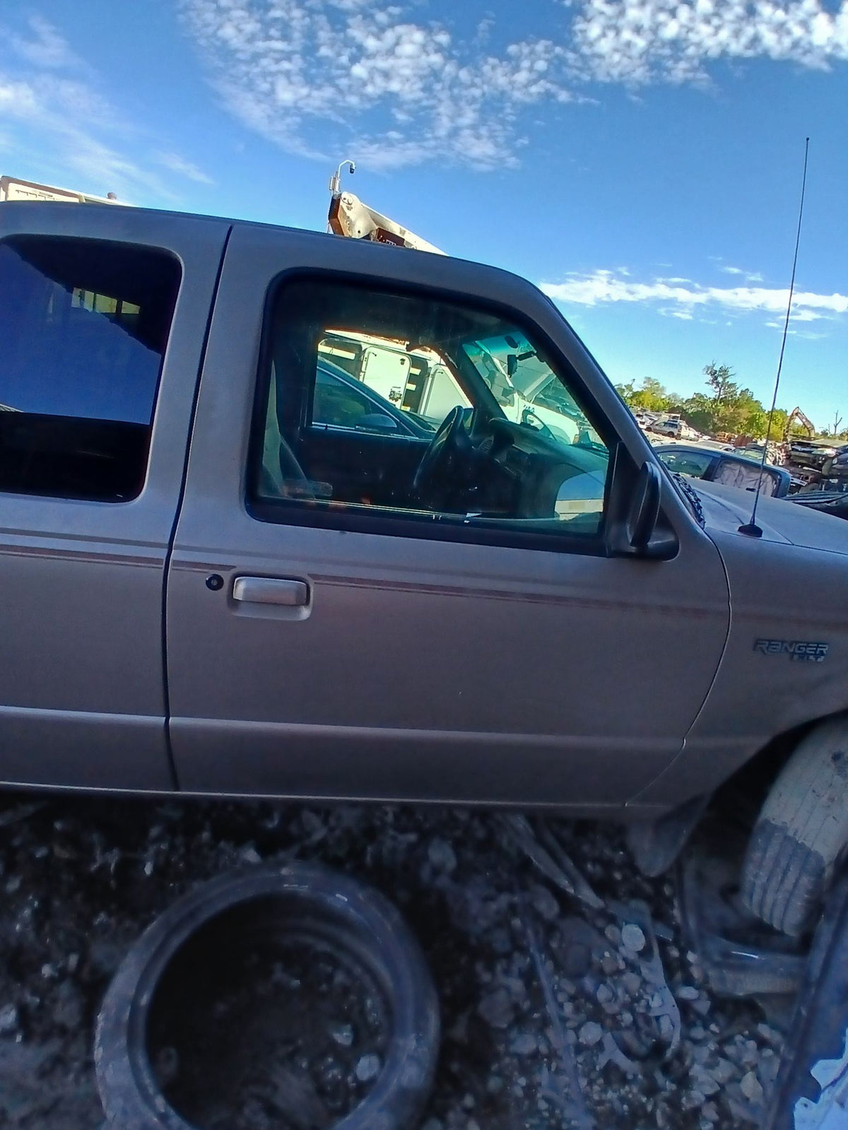 CA_VEHICLE_MEDIA:13323164266:3327611021